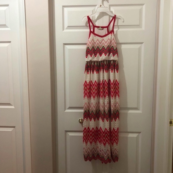3/$15 - Very cute dress size 14 - Picture 1 of 7